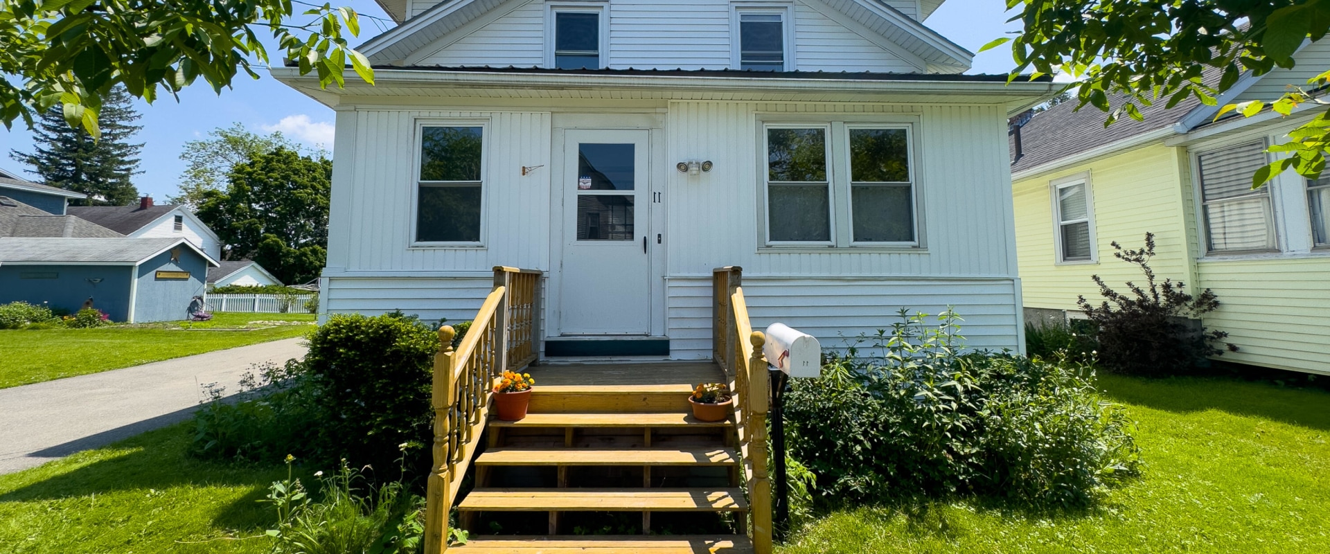 Explore Bangor's Neighborhoods for Buying a Home in Maine