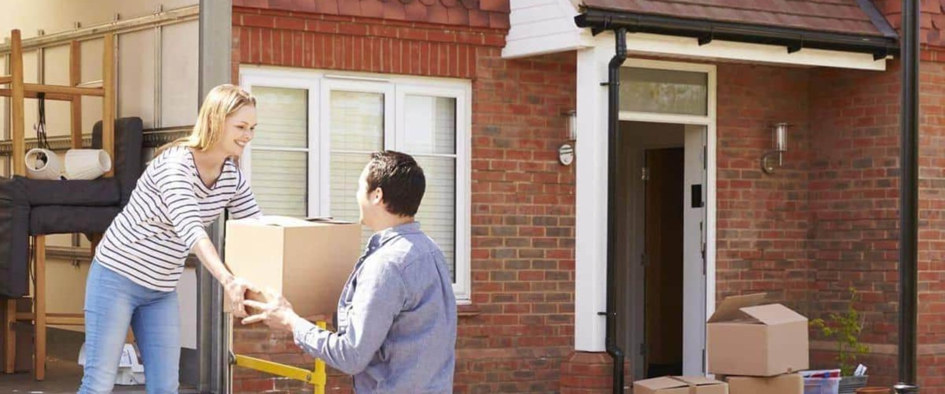 The Ultimate Guide to Apartment Movers